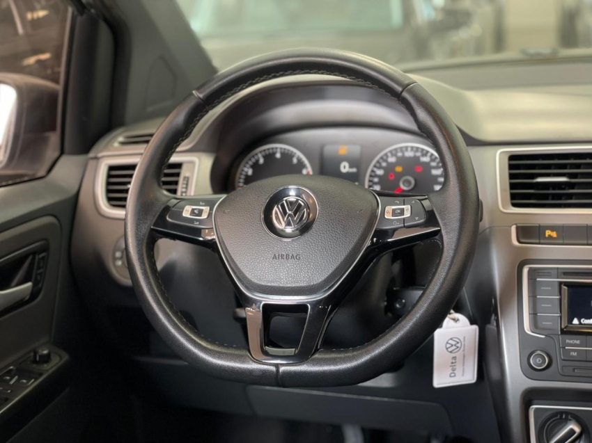 volkswagen fox 1.0 mpi track 12v flex 4p manual 20175