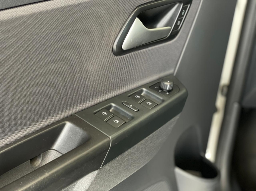 volkswagen fox 1.0 mi bluemotion 8v flex 4p manual 20145