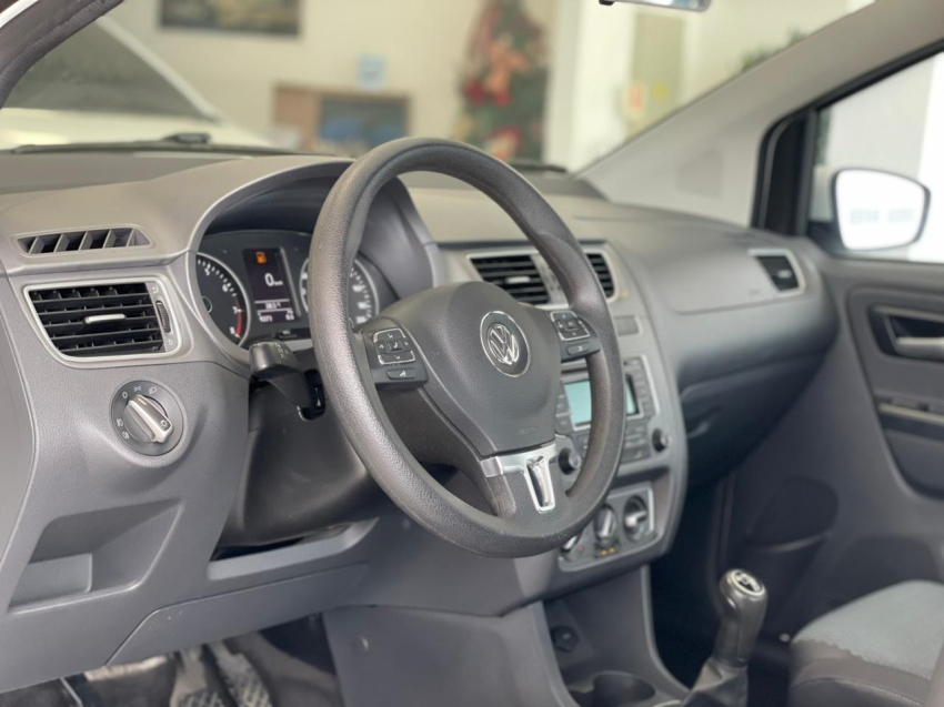 volkswagen fox 1.0 mi bluemotion 8v flex 4p manual 20146