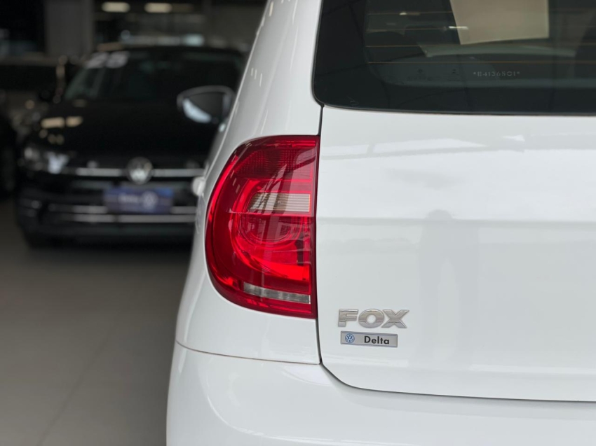 volkswagen fox 1.0 mi bluemotion 8v flex 4p manual 201415