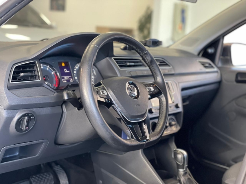 volkswagen voyage 1.6 16v msi totalflex 4p automatico flex 20215