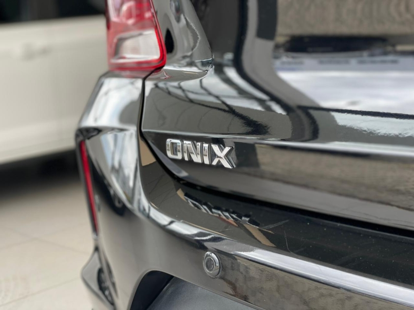 chevrolet onix 1.0 flex lt manual 9.9 4p 202217