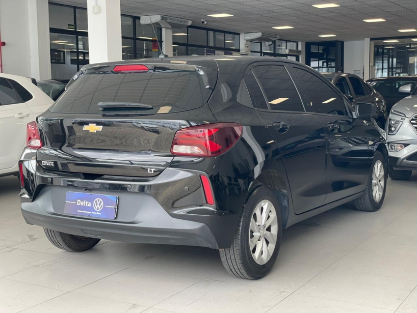 chevrolet onix 1.0 flex lt manual 9.9 4p 202216