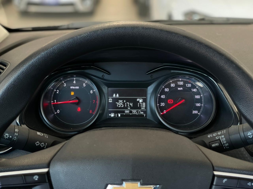 chevrolet onix 1.0 flex manual 9.9 4p 20236