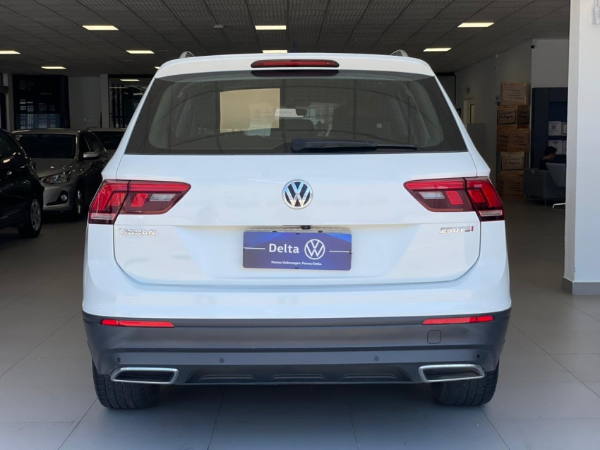 volkswagen tiguan 1.4 250 tsi total flex allspace comfortline tiptronic 4p automatico 201814