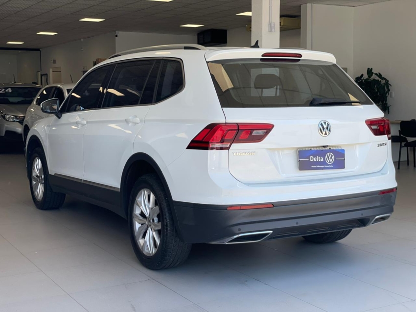 volkswagen tiguan 1.4 250 tsi total flex allspace comfortline tiptronic 4p automatico 201813