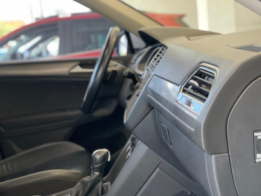 volkswagen tiguan 1.4 250 tsi total flex allspace comfortline tiptronic 4p automatico 201812