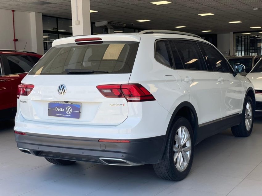 volkswagen tiguan 1.4 250 tsi total flex allspace comfortline tiptronic 4p automatico 201816