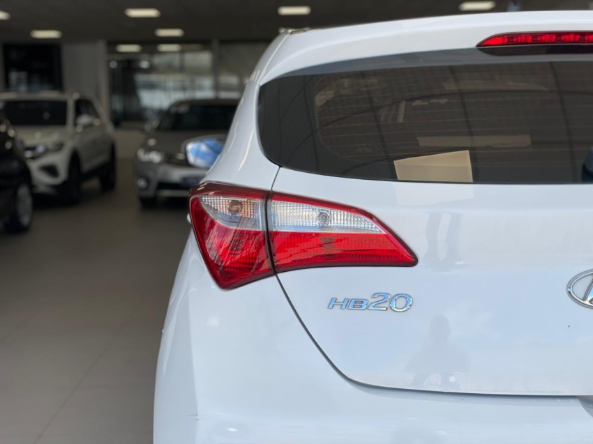 hyundai hb20 1.0 comfort plus 12v flex 4p manual 201818