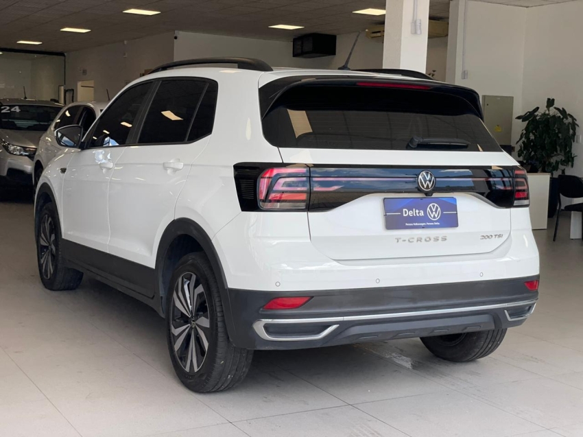 volkswagen t-cross 1.0 200 tsi total flex comfortline automatico 4p 202314