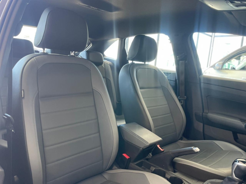 volkswagen nivus 1.0 200 tsi total flex highline automatico 4p 202311