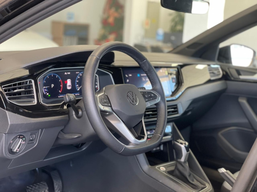 volkswagen nivus 1.0 200 tsi total flex highline automatico 4p 20235