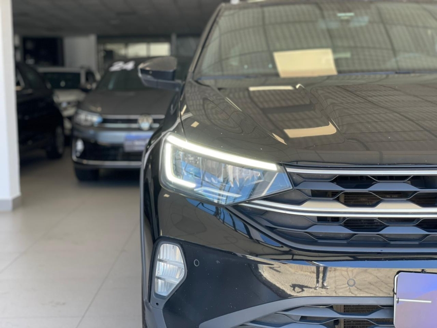 volkswagen nivus 1.0 200 tsi total flex highline automatico 4p 20232