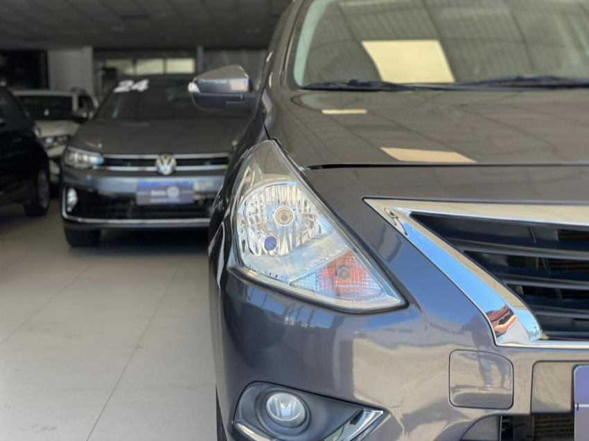nissan versa 1.6 16v flexstart sl 4p xtronic flex automatico 20182