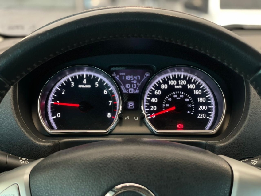 nissan versa 1.6 16v flexstart sl 4p xtronic flex automatico 20187