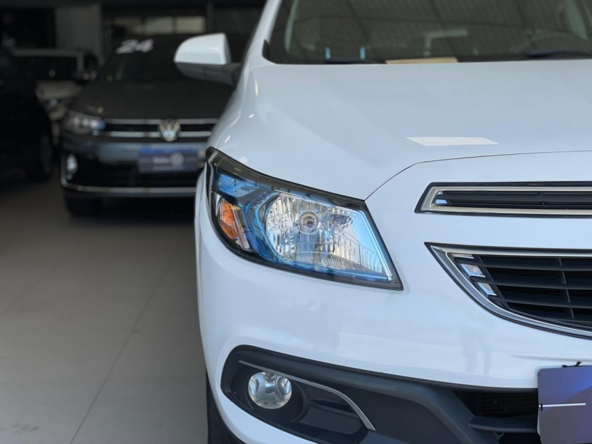 chevrolet onix 1.4 mpfi ltz 8v flex 4p manual 20152