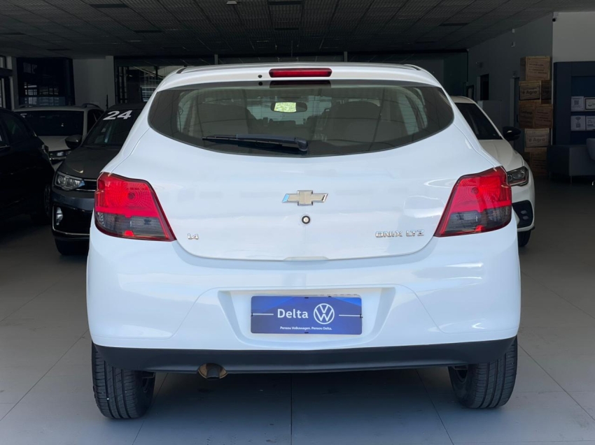 chevrolet onix 1.4 mpfi ltz 8v flex 4p manual 201515