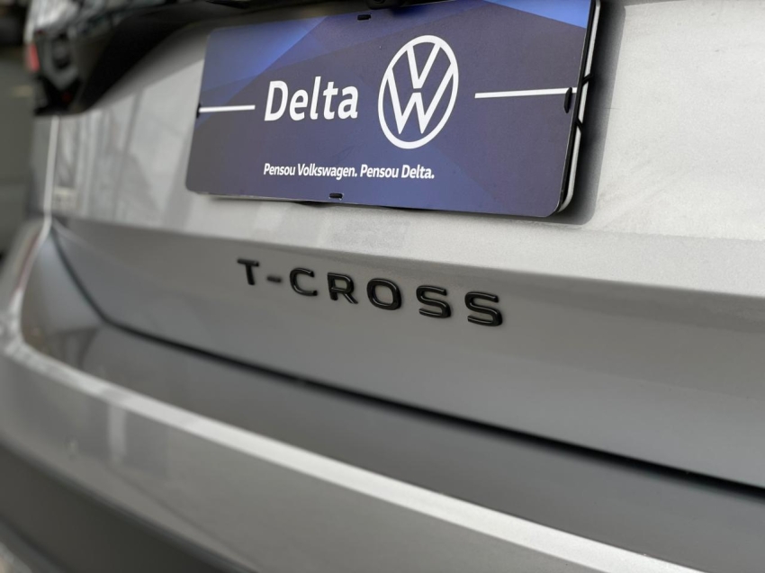 volkswagen t-cross 1.4 250 tsi total flex highline automatico 4p 202417