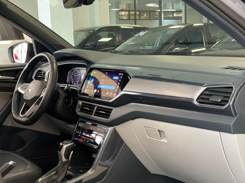 volkswagen t-cross 1.4 250 tsi total flex highline automatico 4p 202410