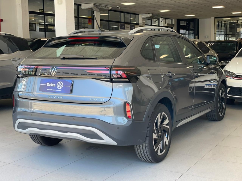 volkswagen nivus 1.0 200 tsi total flex highline automatico 4p 202517