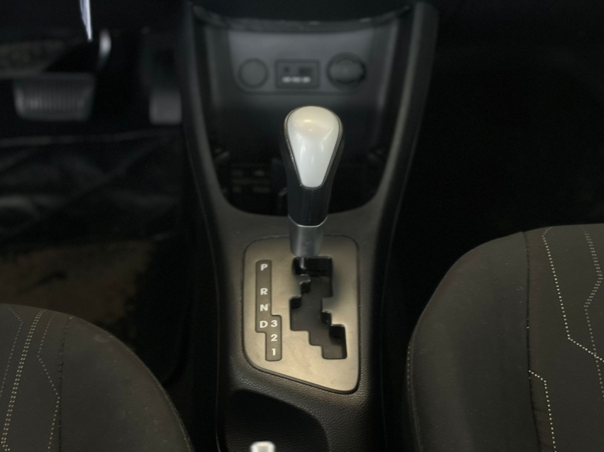 kia picanto 1.0 ex 12v flex 4p automatico 201311