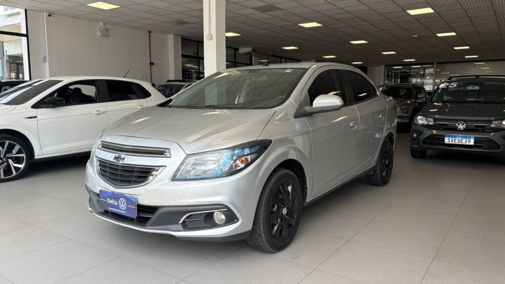 chevrolet prisma 1.4 mpfi lt 8v flex 4p manual 2013