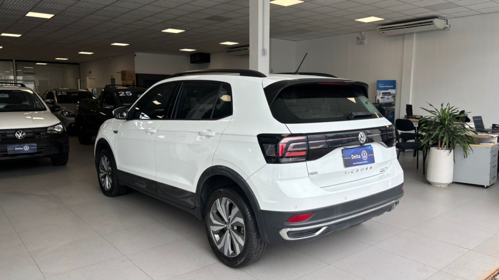 volkswagen t-cross 1.0 200 tsi total flex comfortline automatico 4p 20209