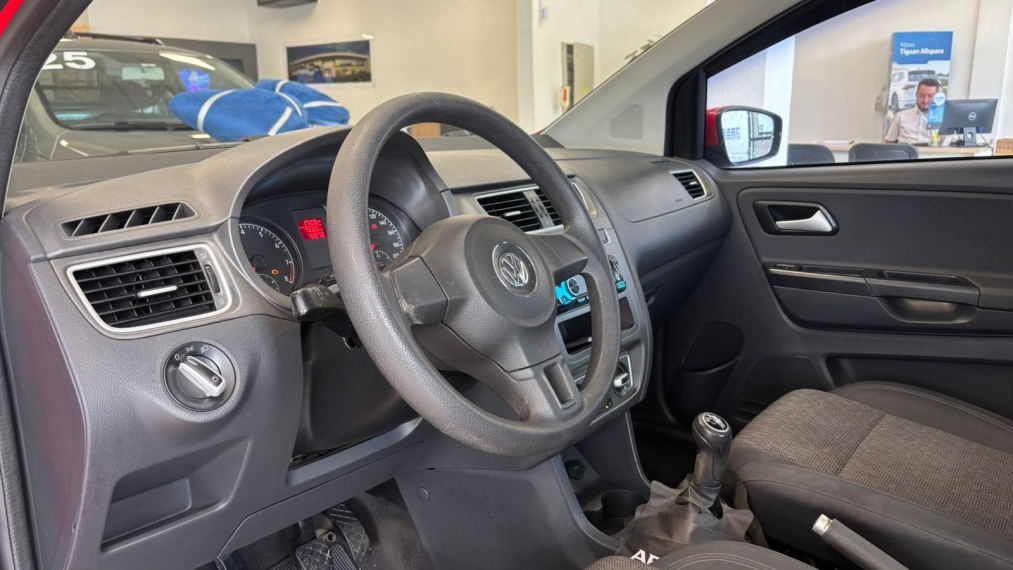 volkswagen fox 1.0 mi 8v flex 4p manual 20144