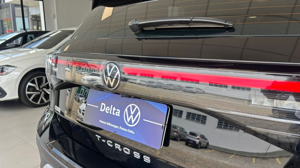 volkswagen t-cross 1.4 250 tsi total flex highline automatico 4p 202511