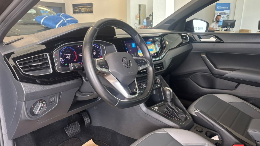 volkswagen nivus 1.0 200 tsi total flex highline automatico 4p 20214