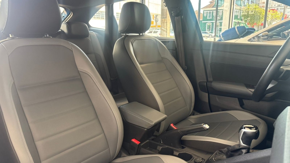 volkswagen nivus 1.0 200 tsi total flex highline automatico 4p 202410