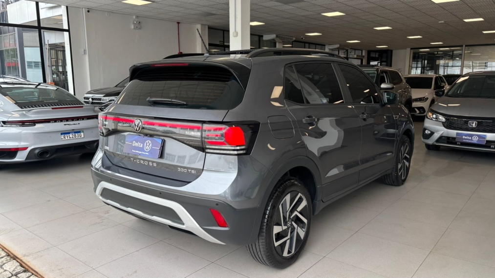 volkswagen t-cross 1.0 200 tsi total flex comfortline automatico 4p 202514
