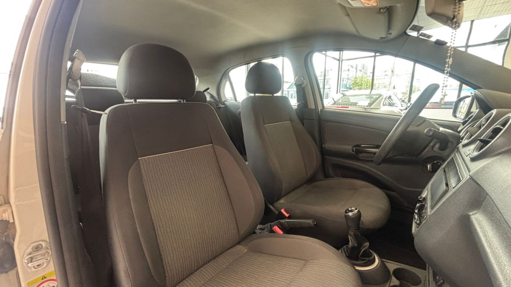 volkswagen gol 1.0 mi 8v flex 4p manual 20148