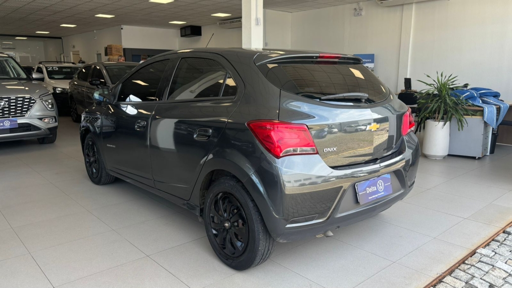 chevrolet onix 1.4 mpfi advantage 8v flex 4p automatico 201911