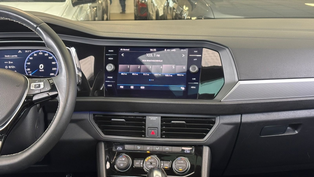 volkswagen jetta 1.4 250 tsi total flex r-line tiptronic 4p automatico 20208