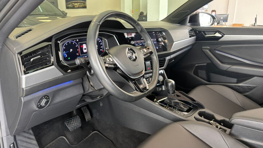 volkswagen jetta 1.4 250 tsi total flex r-line tiptronic 4p automatico 20204