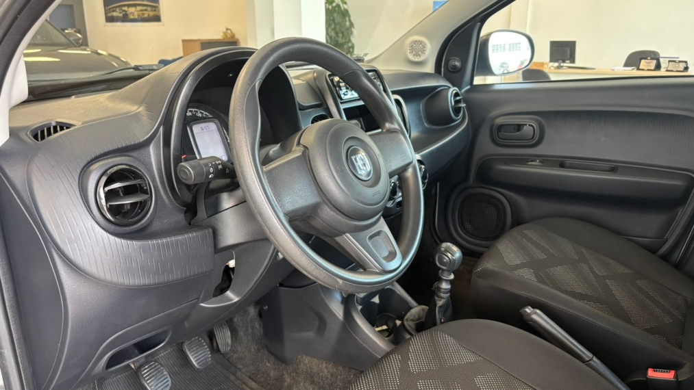 fiat mobi 1.0 evo flex like. manual 4p 20233