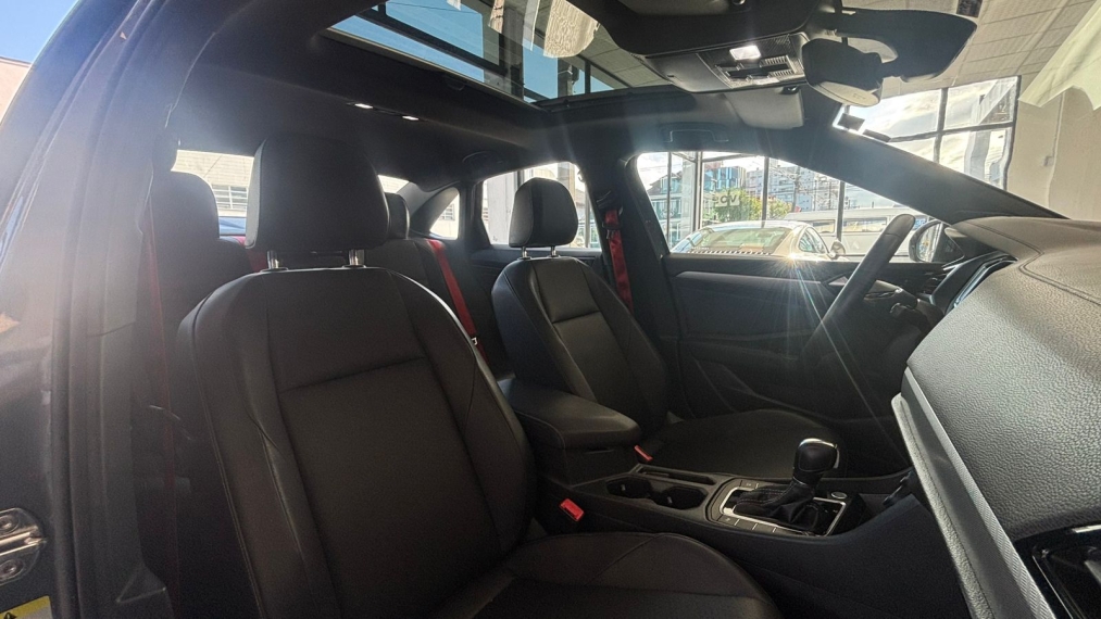 volkswagen jetta 1.4 250 tsi total flex r-line tiptronic 4p automatico 201911