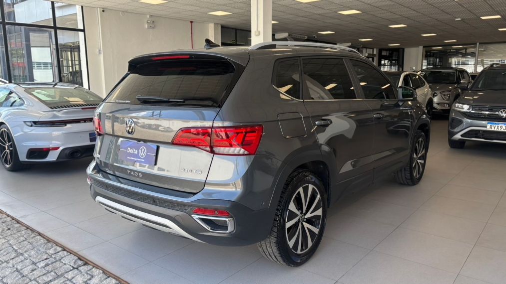 volkswagen taos 1.4 250 tsi total flex highline automatico 4p 202315
