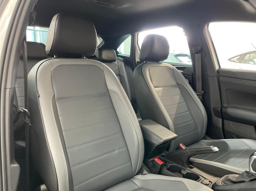 volkswagen nivus 1.0 200 tsi total flex highline automatico 4p 202311