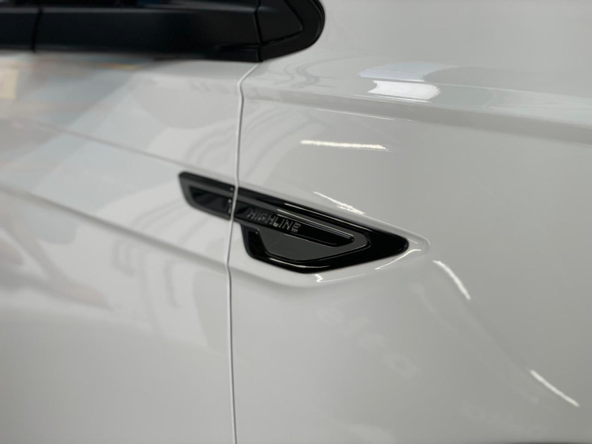 volkswagen nivus 1.0 200 tsi total flex highline automatico 4p 20234