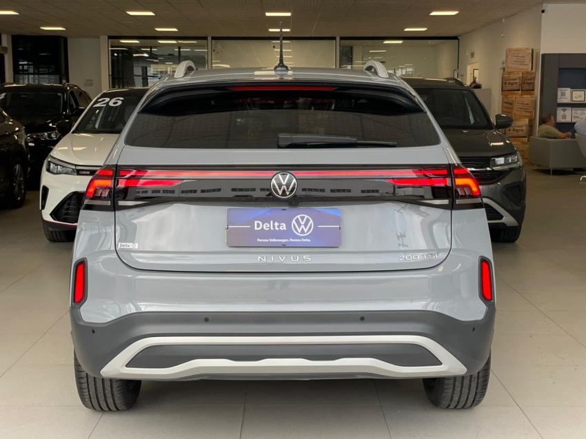 volkswagen nivus 1.0 200 tsi total flex highline automatico 4p 202618