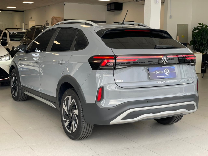 volkswagen nivus 1.0 200 tsi total flex highline automatico 4p 202617