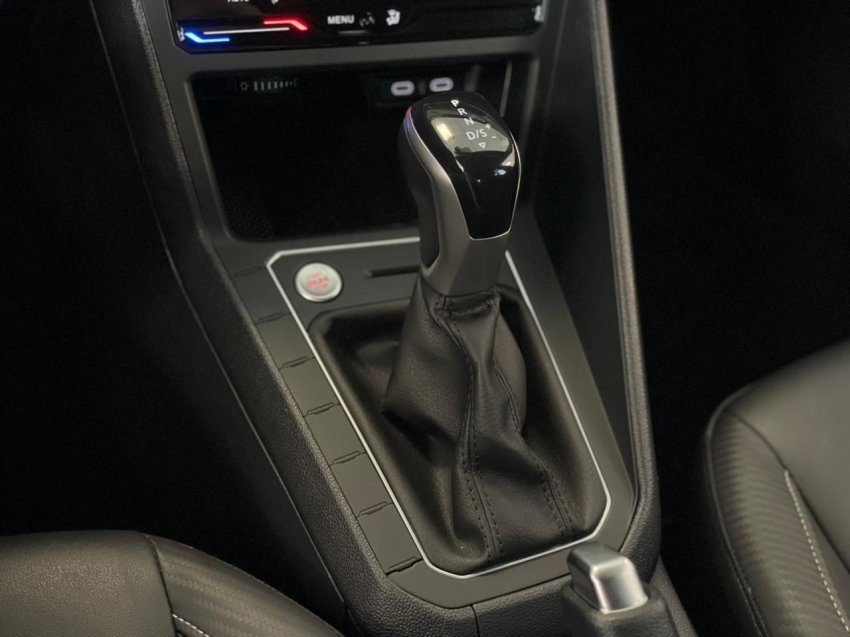 volkswagen nivus 1.0 200 tsi total flex highline automatico 4p 202612