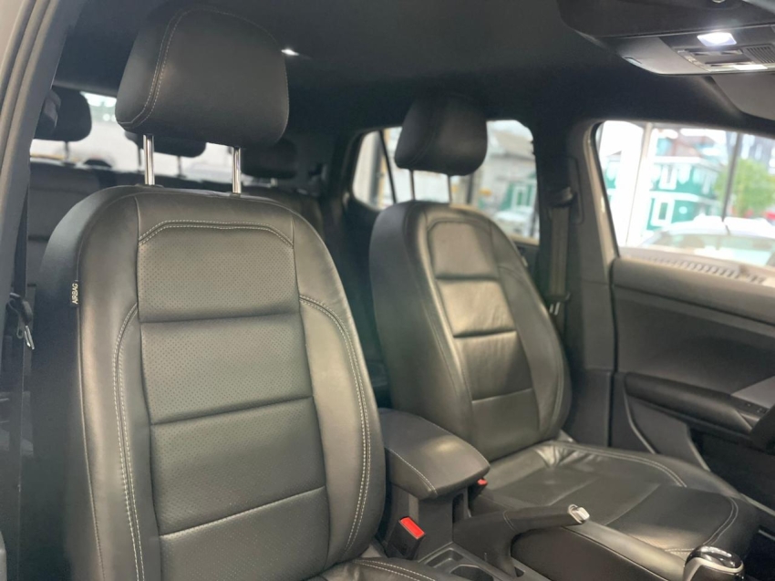 volkswagen t-cross 1.0 200 tsi total flex comfortline automatico 4p 202411