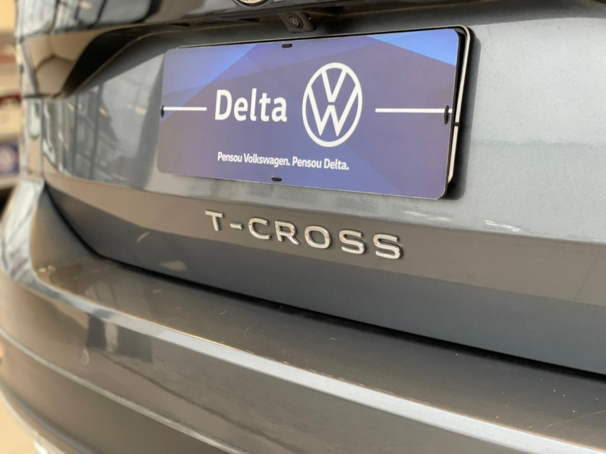 volkswagen t-cross 1.0 200 tsi total flex comfortline automatico 4p 202414