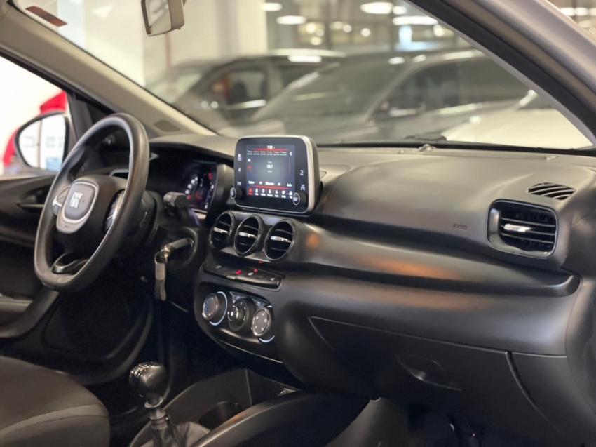 fiat cronos 1.3 firefly flex drive manual 4p 202510