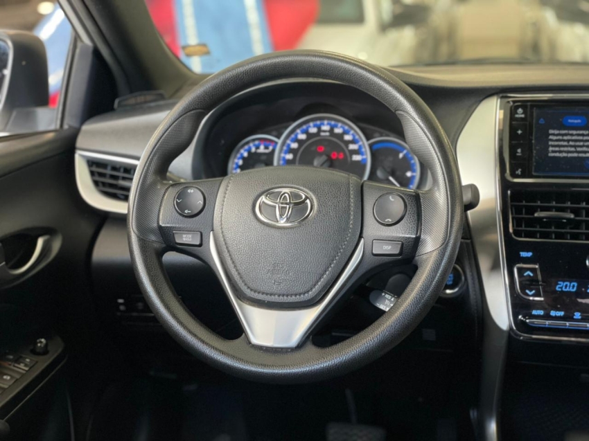 toyota yaris 1.5 16v flex xl plus connect multidrive 4p automatico 20217