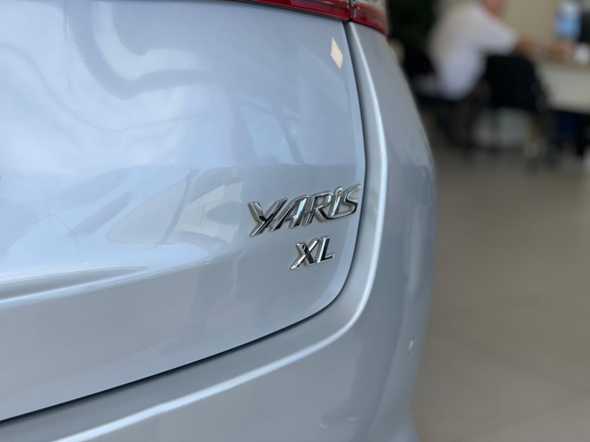 toyota yaris 1.5 16v flex xl plus connect multidrive 4p automatico 202113