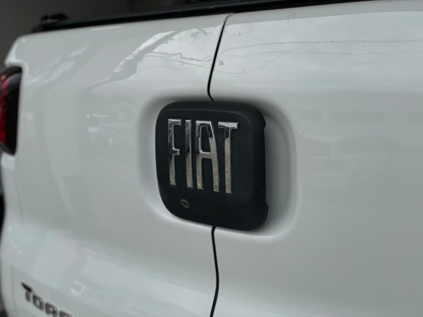 fiat toro 1.8 16v evo flex freedom at6 4p automatico 202018